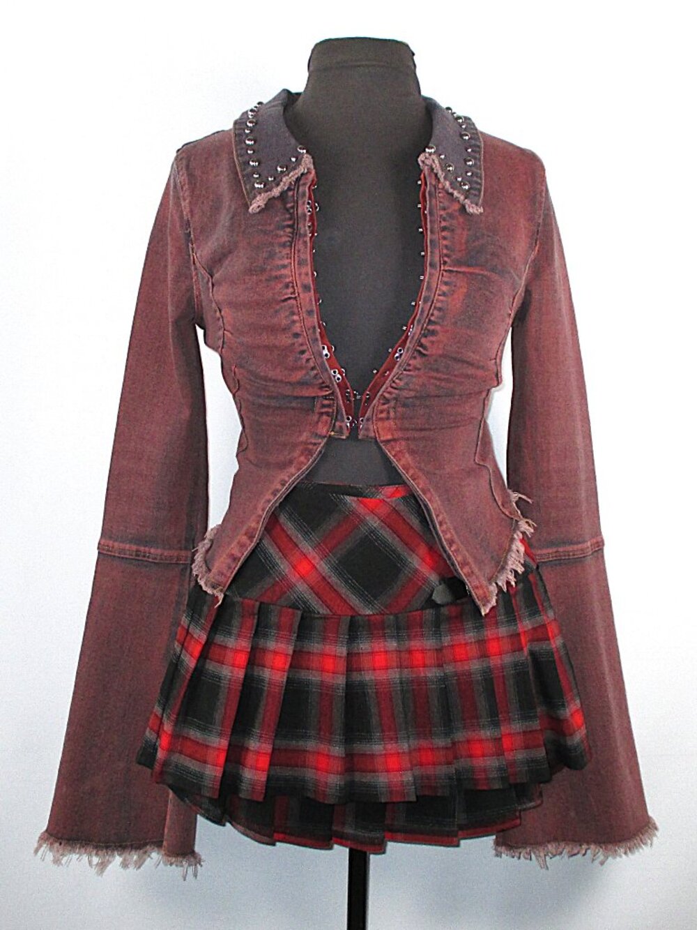 AKIRA PLAID MINI KILT